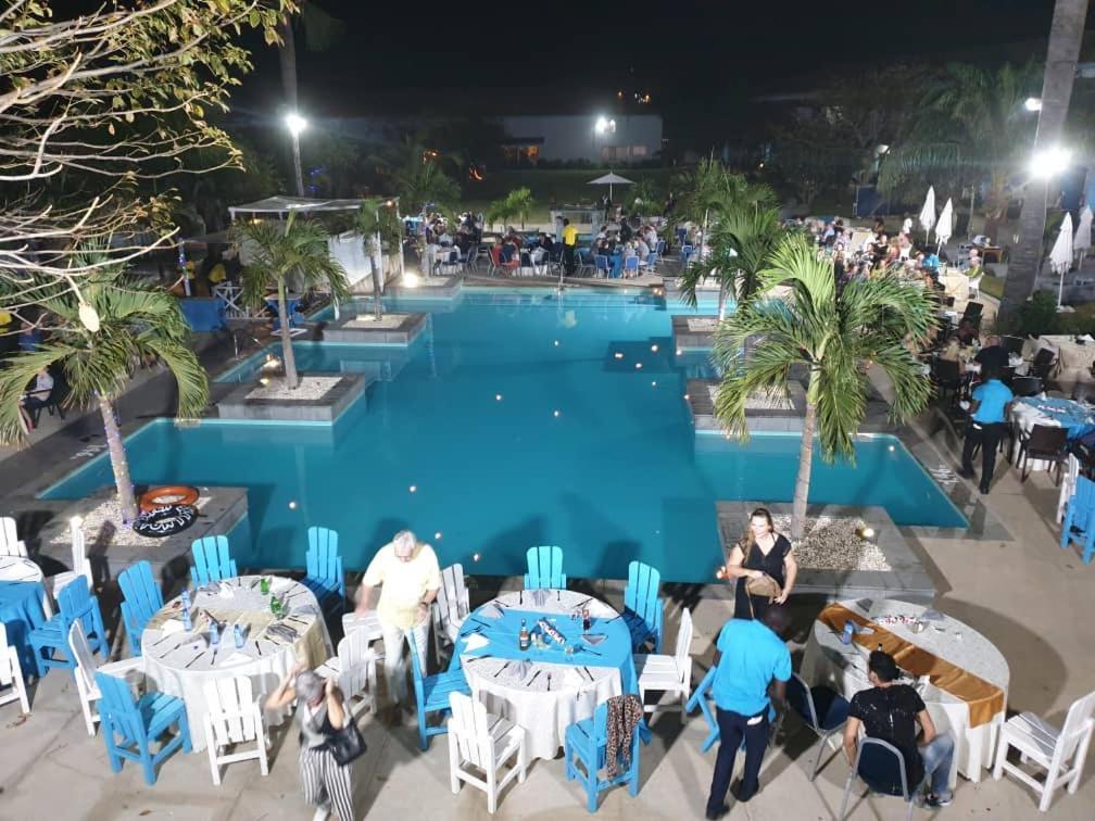 Djembe Beach Resort Kololi Exterior photo